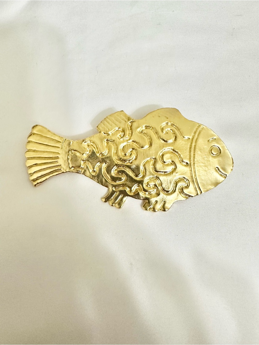 Vintage Gold Plated Gold Fish Brooch